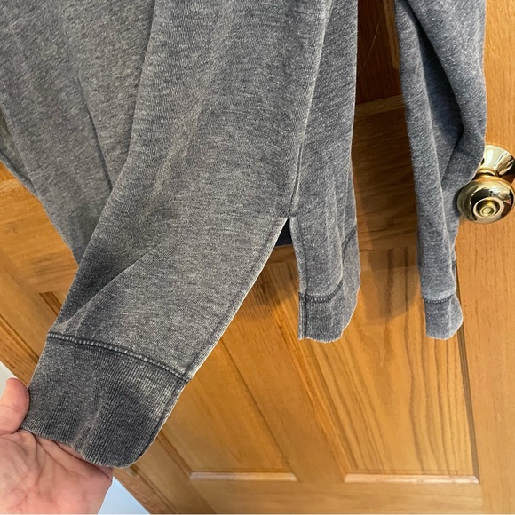 Roxy Sweatshirt Size Small - Picture 5 of 7